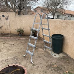 Pool Frame And Ladder