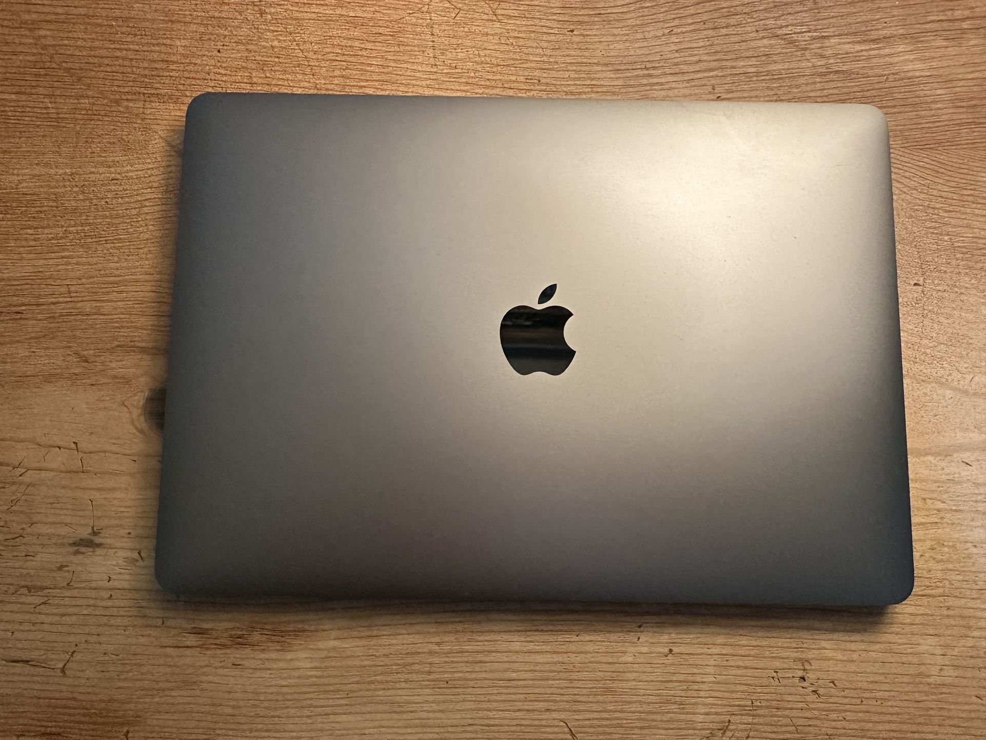MacBook Pro  13” inches (2019)