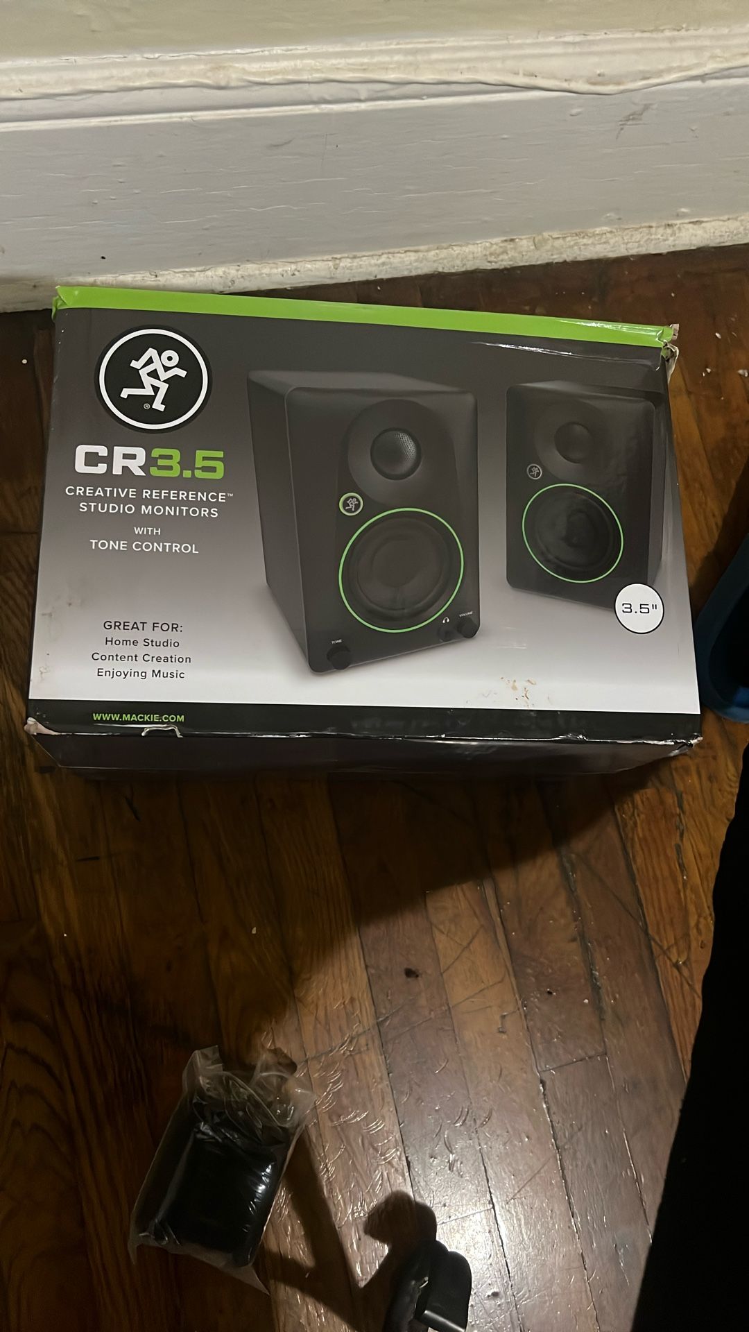 Studio Speakers
