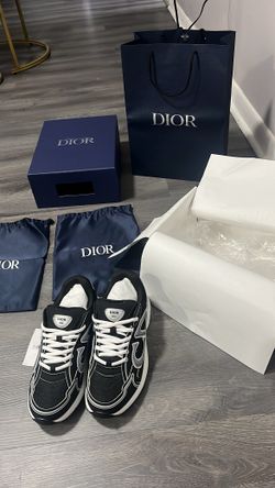 Dior B30 Size 10 ‘Brand New’ No Trades