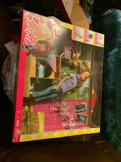 Barbie para niña en buenas condiciones