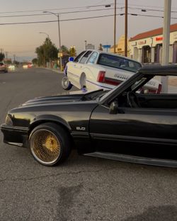 1990 Ford Mustang