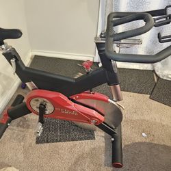 Sole SB700 Upright Stationary Exercise Bike