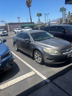 2012 Ford Taurus