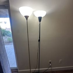2 Standing Lights / Each $10