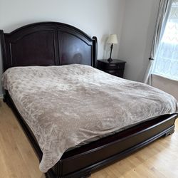 King Bedroom Set 