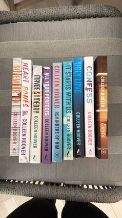Set of nine Colleen Hoover books