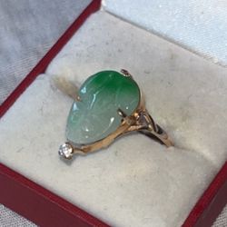 Jade Frog Ring 18k Gold