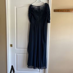 J J’s HOUSE, Mother’s Gown, Size 14