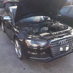 2015 Audi S4 PART Out