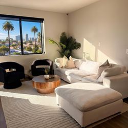 4-Piece White Plush Modular Sectional Sofa – Washable & Comfortable✨