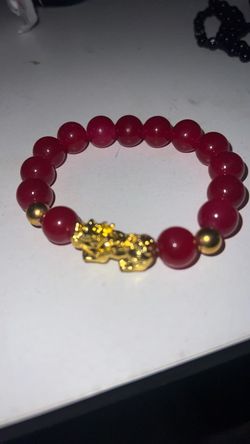 Red Jade Beaded Bracelet with Gold Pixiu Charm