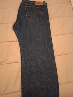 Men's Levi's size 44