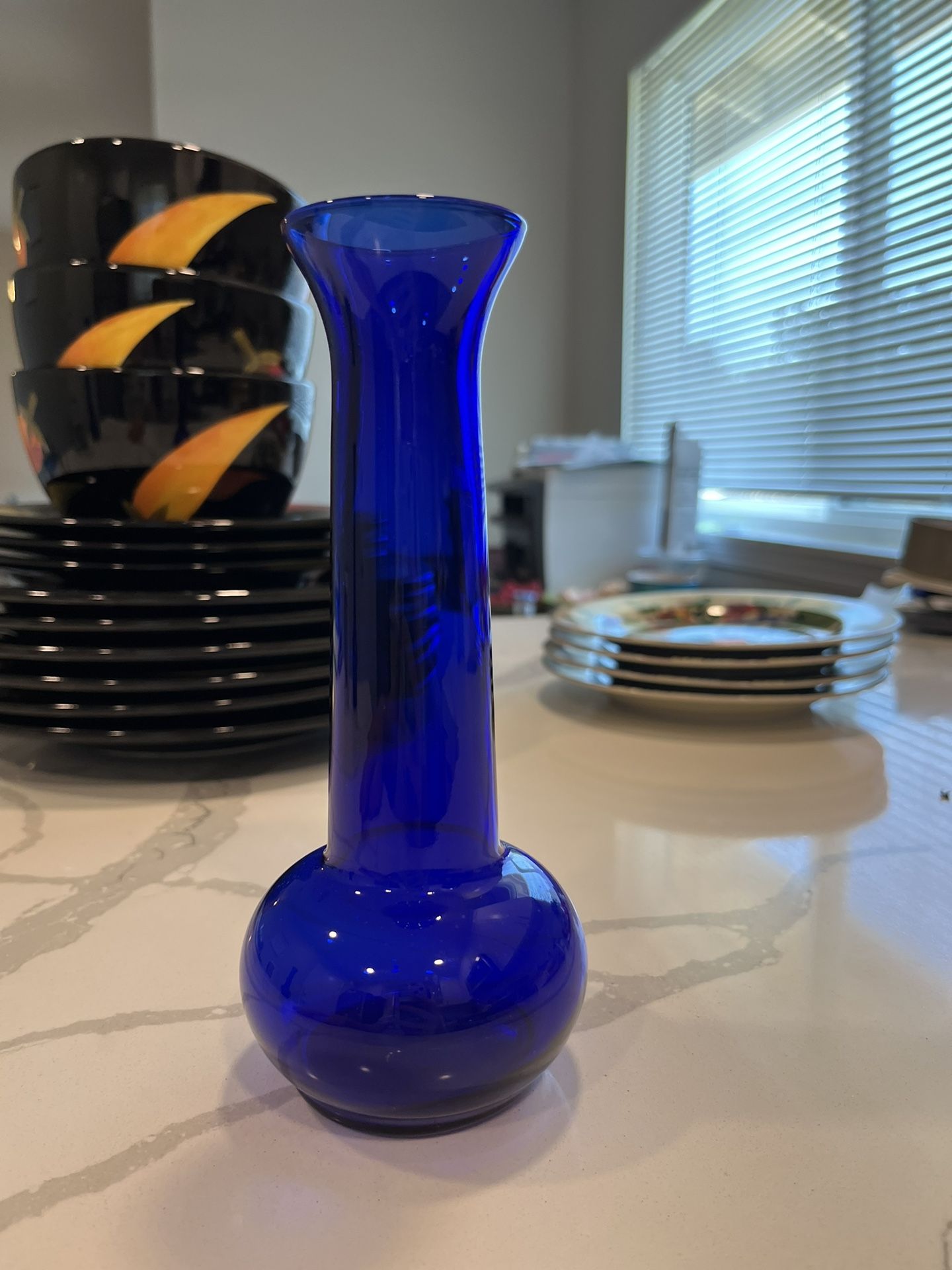 Gorgeous Sapphire Blue 7x3in Flower Vase