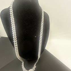 24 Inches 8mm Chain ⛓️‍💥 Necklace Cuban