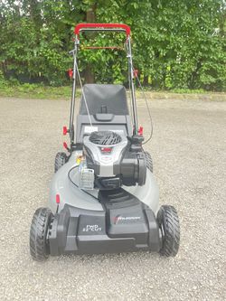 Murray Self Propelled Lawnmower 22” New Never Used
