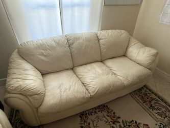 FREE FREE FREE 3 seater leather couch