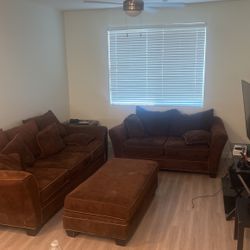 Super Comfy Couches W Ottoman 