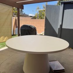 Modern Dining Table 