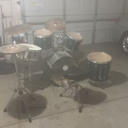 Yamaha Drum Set All Complete Touring Set