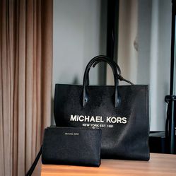 Michael Kors Purse & Wallet
