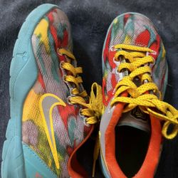 Kids Kobe size 11c