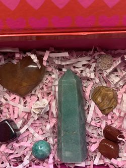 Valentine’s Crystal Set Boxes