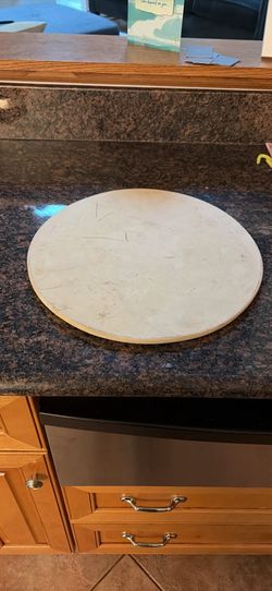Round Ceramic Pizza Stone