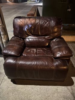 Leather rocker recliner