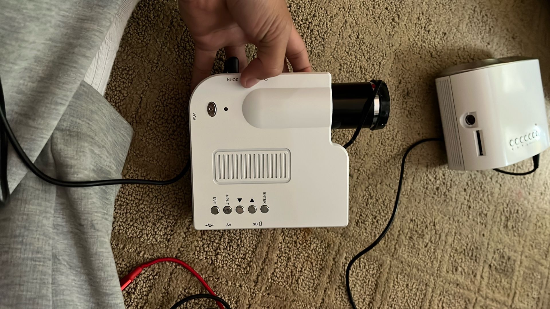Mini LED Projector
