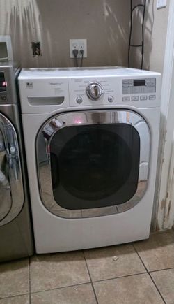 LG SteamDry Gas Dryer – Good Condition – Works Good – $200