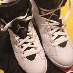 Nike Air Jordan 6 Retro Reverse Oreo Size 8
