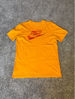 Nike T Shirt Size Large