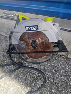 Ryobi 14 Amp 7-1/4" Electric Circular Saw w/Exactline