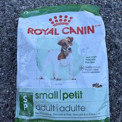 Royal canin premium dog food