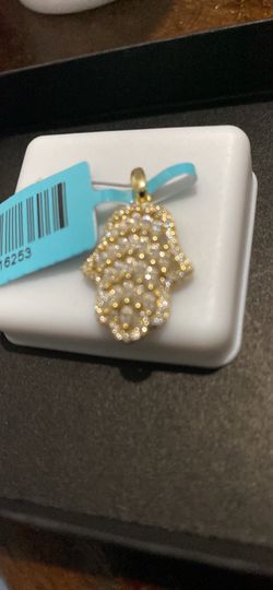 925 silver/14k gold over hamsa pendant Moissanite