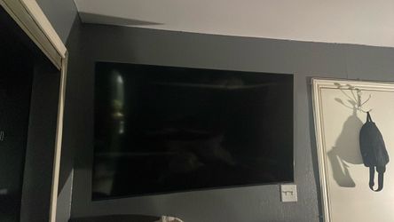 55” Flatscreen Samsung TV