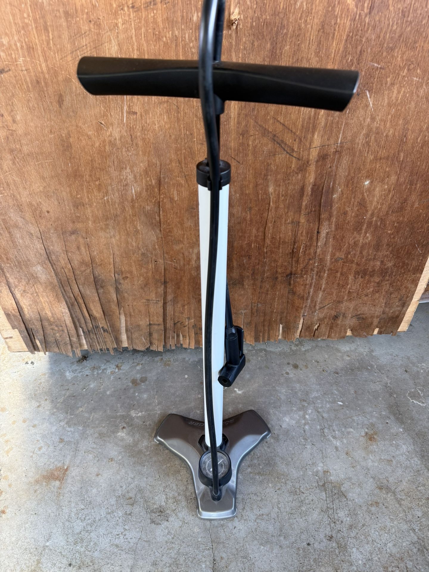 bontrager charger bike pump