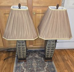 2 Lamps