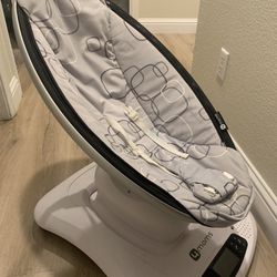 4moms mamaRoo 4 Baby Swing | Bluetooth Baby Rocker with 5 Unique Motions