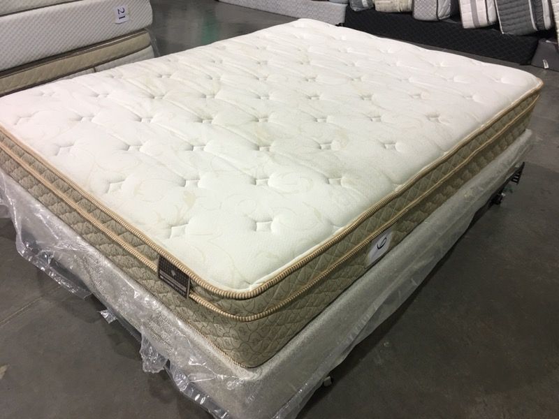 Queen Diamond Sandhurst Euro Top Mattress