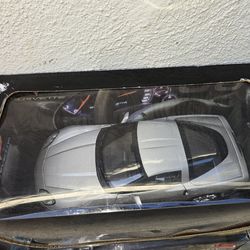 Chevy Corrvett  diecast SCALE 1;18  hotwheele