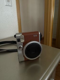 . Fuji film Neo Classic Instax Mini 90