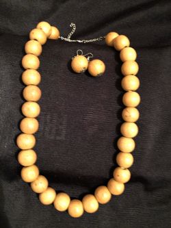 Pure wooden necklace set