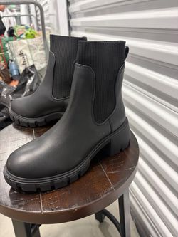 Black Chelsea Ankle Boots with Lug Sole