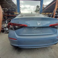 🚗 Parting Out 2023 Honda Civic – OEM Parts Available! 🚗