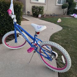 3 Bikes For Sale Great Condition $20 Each 