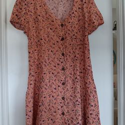 Rewind Button Front.floral Dress Size Medium 