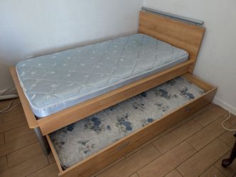Kids trundle bed w/dresser & nightstand