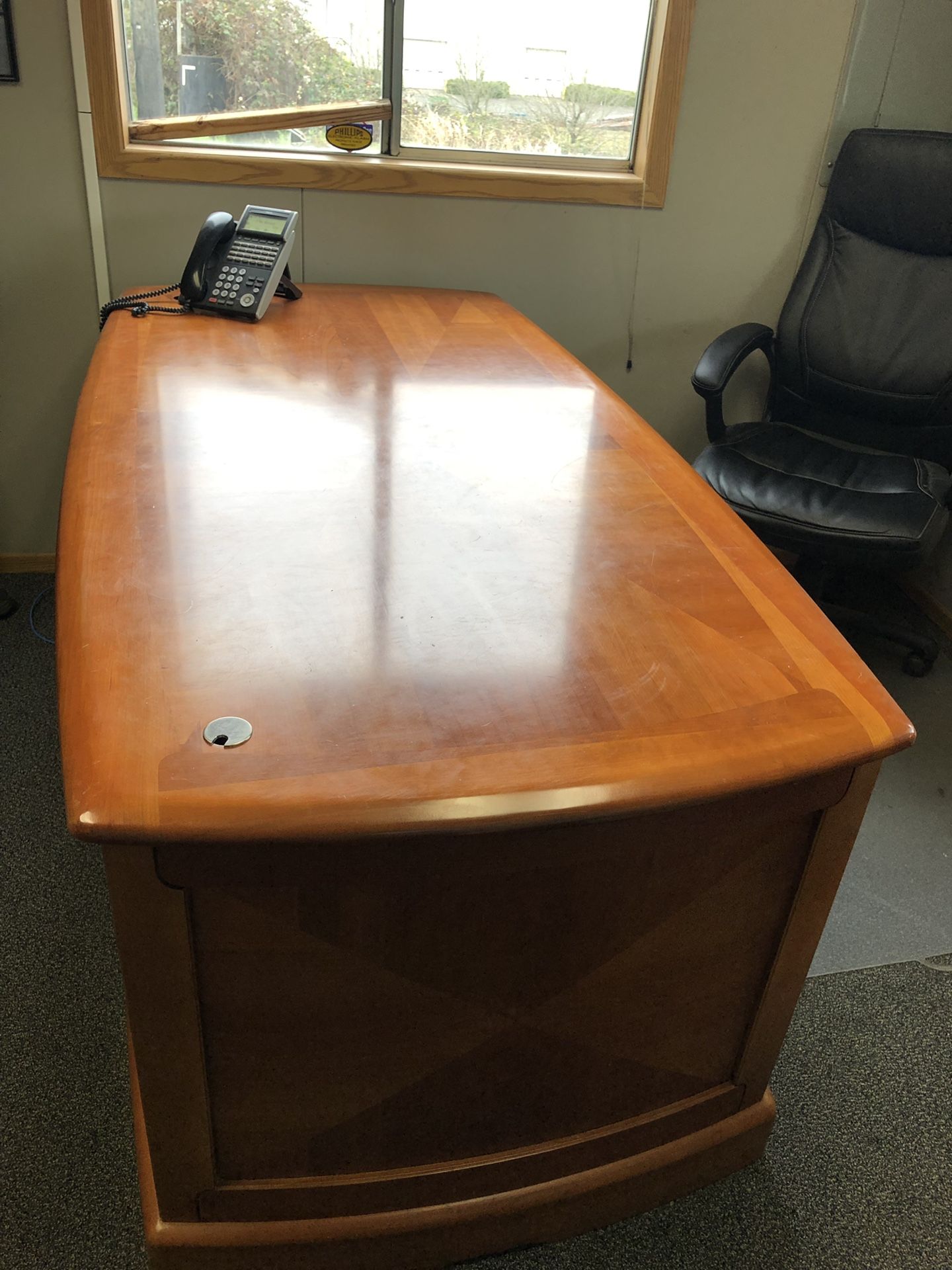 Aspenhome Desk